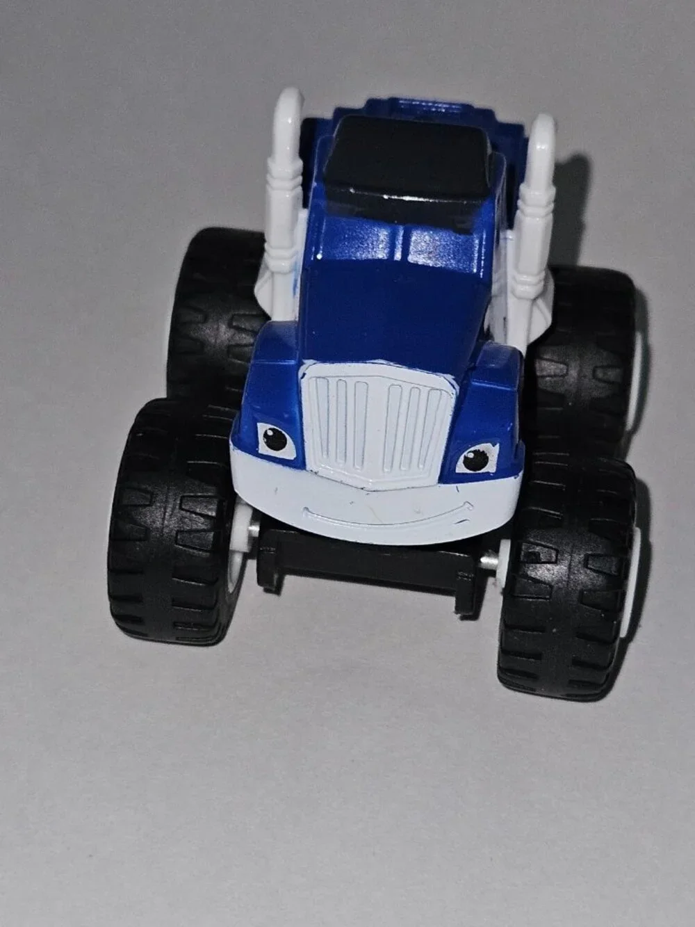 5 Blaze & Monster Machines Lot Plastic Pickle Crusher Zeg Darington Stripes READ